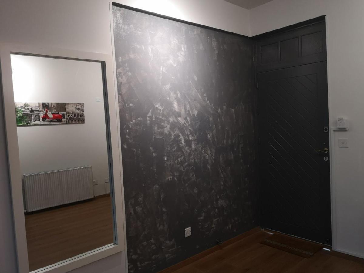 Kalidonia Residence Suite Nicosia , Spacious 2 Bedroom Suite With Office Exterior photo