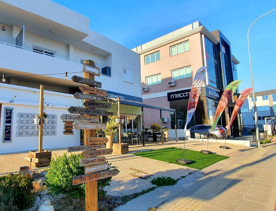 Kalidonia Residence Suite Nicosia , Spacious 2 Bedroom Suite With Office Exterior photo