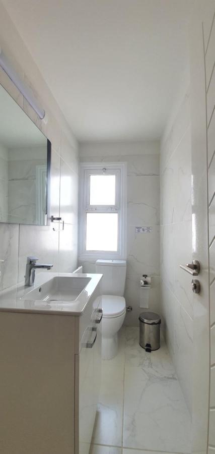 Kalidonia Residence Suite Nicosia , Spacious 2 Bedroom Suite With Office Exterior photo